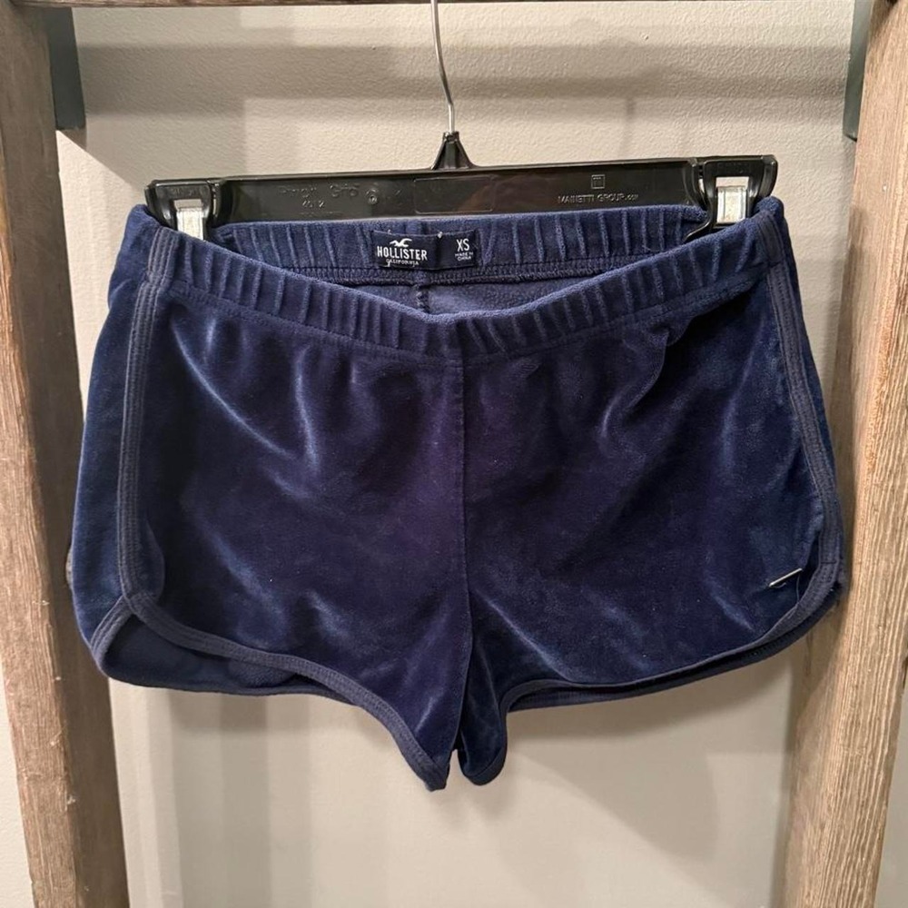 Hollister Co Navy Blue Velour Shorts Preppy Lounge Dolphin Hem XS